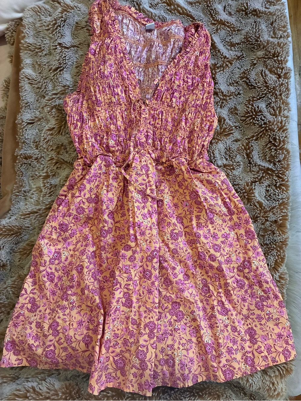 Like new Old Navy Floral Pink & Peach Sleeveless Summer Dress with cinched bust